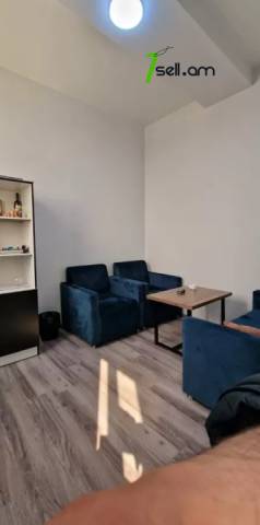 Բազմաֆունկցիոնալ գույք Գրիգոր Հասրաթյանի փողոցում Աջափնյակում, 280 ք.մ.