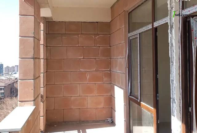 2 սենյականոց բնակարան նորակառույց շենքում Մամիկոնյանց փողոցում, 72 քմ, 8/16 հարկ, բարձր առաստաղներ