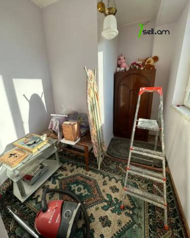 3 սենյականոց բնակարան Սեբաստիայի փողոցում, 65 քմ, նախավերջին հարկ, կոսմետիկ վերանորոգում