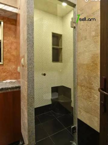2 սենյականոց բնակարան նորակառույց շենքում Արամի փողոցում, 58 ք.մ., բարձր առաստաղներ