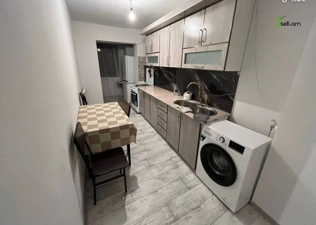 3 սենյականոց բնակարան, Davtashen I community, 90 ք.մ., 1/9 հարկ, կապիտալ վերանորոգված