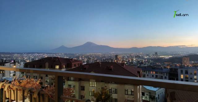 4 սենյականոց բնակարան նորակառույց շենքում Վերին Անտառային փողոցում, 122 ք.մ., 8/10 հարկ