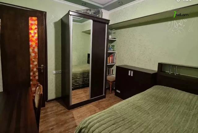 4 սենյականոց բնակարան Պուշկինի փողոցում, 95 քմ, 3/10 հարկ, կապիտալ վերանորոգված