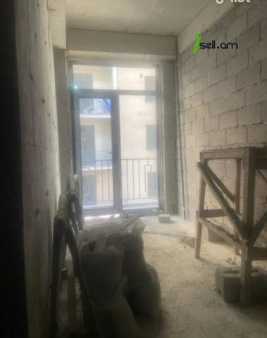 3 սենյականոց բնակարան նորակառույց շենքում Նվեր Սաֆարյան փողոցում, 78 քմ, 3/6 հարկ, բարձր առաստաղներ