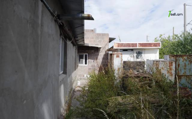 Առևտրային տարածք Արթիկում, 800 քմ