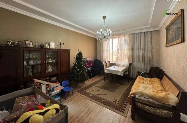 2 սենյականոց բնակարան Նիկողայոս Տիգրանյան փողոցում, 56 քմ, բարձր առաստաղներ, մասնակի վերանորոգում