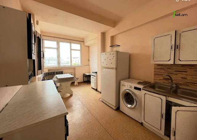 3 սենյականոց բնակարան Սասունցի Դավիթ փողոցում, 65 քմ, 5/9 հարկ, 2 սանհանգույց