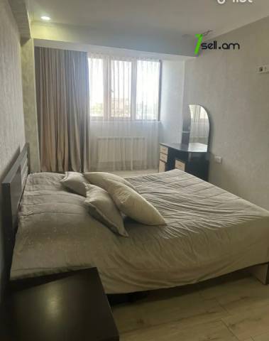 3 սենյականոց բնակարան, Ավան-Առինջ 1-ին միկրոշրջան, 84 քմ, 6/9 հարկ, դիզայներական ոճով վերանորոգված