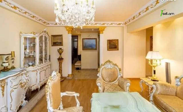 4 սենյականոց բնակարան Մոսկովյան փողոցում, 150 ք.մ., 2/8 հարկ, 2 սանհանգույց, եվրովերանորոգված