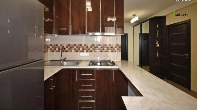 2 սենյականոց բնակարան Սունդուկյան փողոցում, 51 քմ, 6/8 հարկ, եվրովերանորոգված