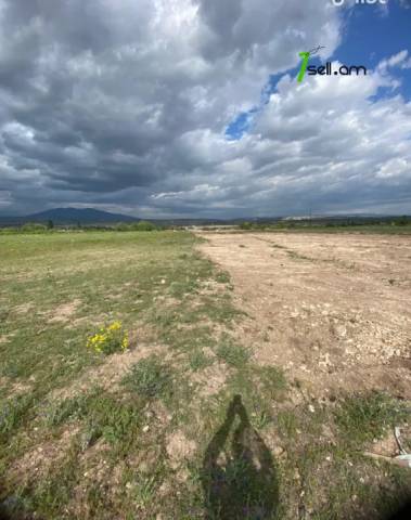 Գյուղատնտեսական հողատարածք Եղիշե Չարենցի փողոցում Ագարակում, 10,545 քմ