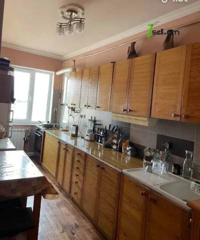 3 սենյականոց բնակարան, Ավան-Առինջ 2-րդ միկրոշրջան, 73 քմ, եվրովերանորոգված