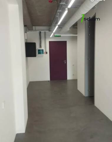 Բազմաֆունկցիոնալ գույք Սայաթ-Նովայի պողոտայում կենտրոնում, 87 ք.մ.