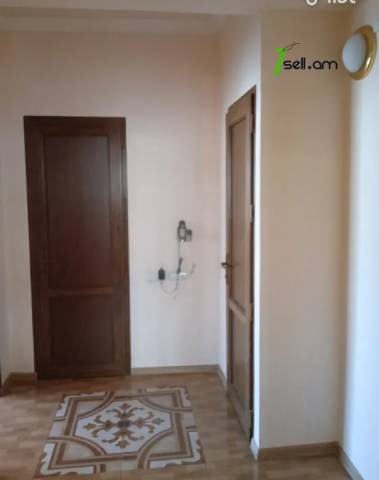 4 սենյականոց բնակարան Զորավար Անդրանիկի փողոցում, 84 ք.մ., 10/14 հարկ, կապիտալ վերանորոգված