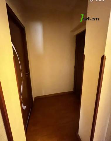 3 սենյականոց բնակարան Հունան Ավետիսյանի փողոցում, 78 ք.մ., կապիտալ վերանորոգված