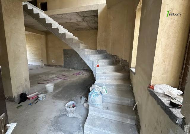 Երկու հարկանի տուն, Նորք-Մարաշ վարչական շրջան Նորք Մարաշում, 170 ք.մ., 2 սանհանգույց