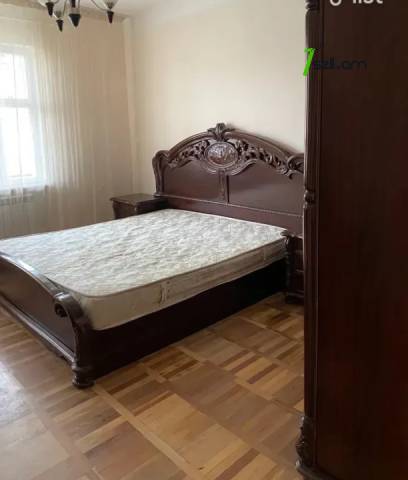 4 սենյականոց բնակարան, Դավթաշեն 1-ին թաղամաս, 97 քմ, 3/9 հարկ, մի քանի պատշգամբ