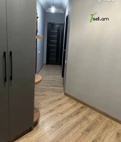 4 սենյականոց բնակարան, Նորաշեն թաղամաս, 83 ք.մ., 11/16 հարկ, 2 սանհանգույց, կապիտալ վերանորոգված