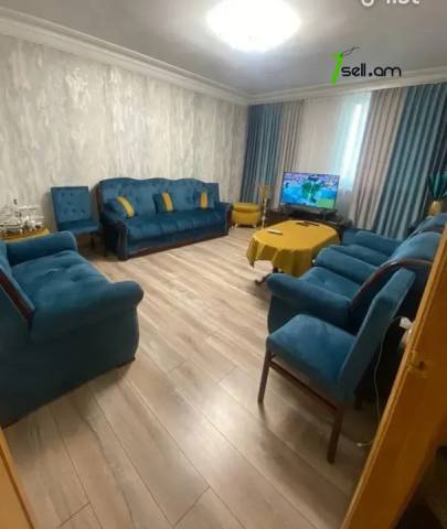 3 սենյականոց բնակարան, Թբիլիսյան խճուղի, 79 ք.մ., 12/16 հարկ, կապիտալ վերանորոգված