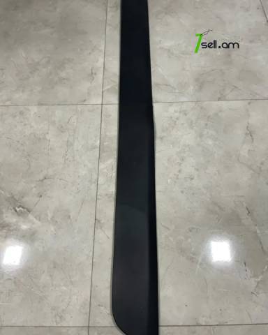 Toyota RAV4 բեռնախցիկի ներքևի պլասմաս (2018-2023)