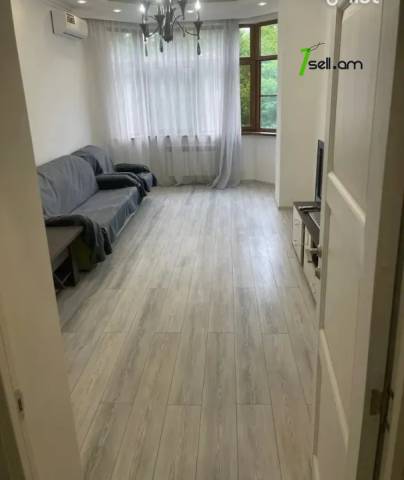 2 սենյականոց բնակարան նորակառույց շենքում Վահրամ Փափազյան փողոցում, 72 ք.մ., 5/15 հարկ