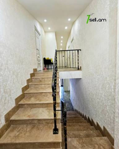 Երկու հարկանի քարե տուն Քասախում, 864 ք.մ., 3+ սանհանգույց, կապիտալ վերանորոգված