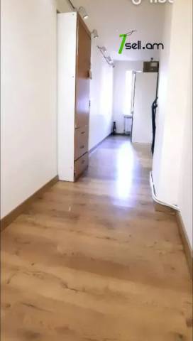 4 սենյականոց բնակարան Սարյան փողոցում, 92 ք.մ., 6/8 հարկ, 2 սանհանգույց, եվրովերանորոգված, քարե շենք