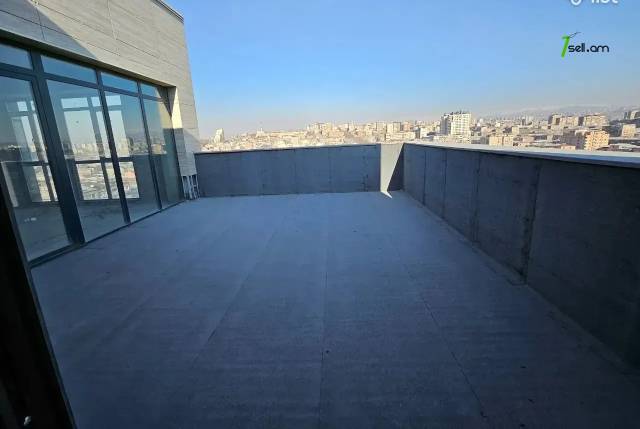 Ընդարձակ 4 սենյականոց բնակարան նորակառույց շենքում Արամ Խաչատրյանի փողոցում, 201 քմ, 3+ սանհանգույց