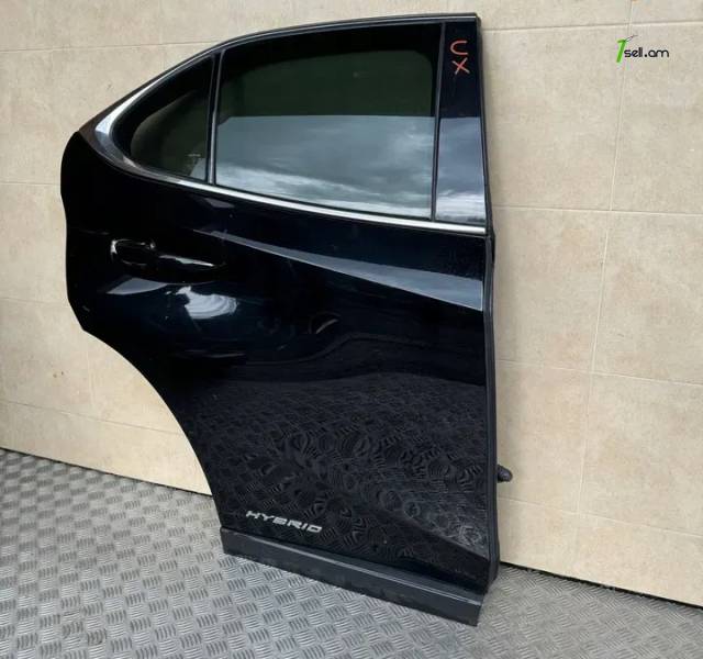 Lexus UX հետևի աջ դուռ 2018-2024