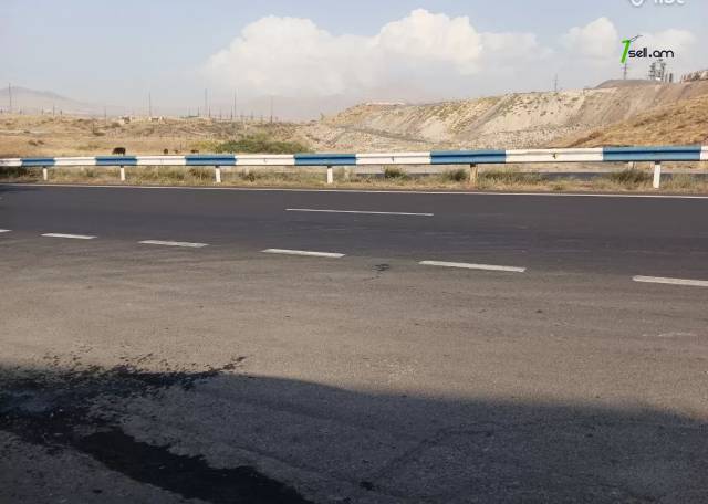 Հողատարածք բնակելի շինությունների համար Պտղնիում, 525 ք.մ.