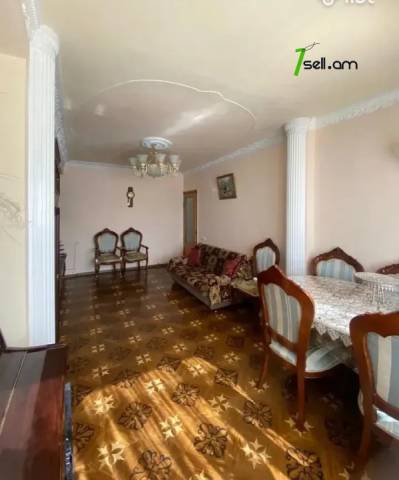 3 սենյականոց բնակարան, Դուրյան թաղամաս, 87 քմ, 7/9 հարկ, բարձր առաստաղներ, մի քանի պատշգամբ