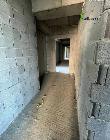 4 սենյականոց բնակարան նորակառույց շենքում Գյուլբենկյան փողոցում, 130 ք.մ., 9/16 հարկ, 2 սանհանգույց