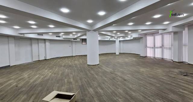 Բազմաֆունկցիոնալ գույք Ռուբինյանց փողոցում Քանաքեռ Զեյթունում, 1200 քմ