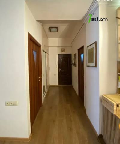 3 սենյականոց բնակարան նորակառույց շենքում Վերին Անտառային փողոցում, 100 ք.մ., 3/8 հարկ