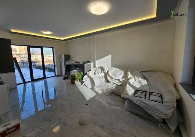 Երկու հարկանի թաունհաուզ Ծարավ աղբյուրի փողոցում Ավանում, 315 քմ, 2 սանհանգույց