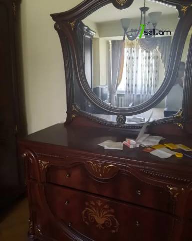 3 սենյականոց բնակարան Խորենացու փողոցում, 80 ք.մ., 3/14 հարկ, կապիտալ վերանորոգված