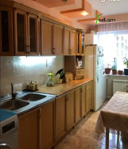 4 սենյականոց բնակարան Վիլնյուսի փողոցում, 92 ք.մ., կապիտալ վերանորոգված