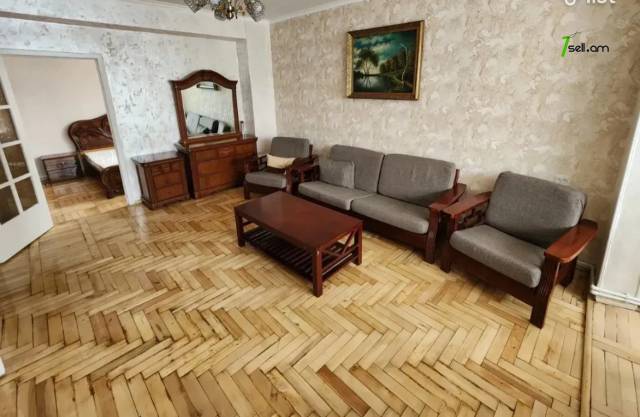 3 սենյականոց բնակարան, Շոպրոնի 1-ին նրբանցք, 62 ք.մ., 1/9 հարկ, մասնակի վերանորոգում