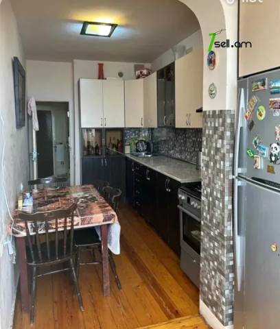 2 սենյականոց բնակարան Ակսել Բակունցի փողոցում, 58 քմ, 7/9 հարկ, մասնակի վերանորոգում