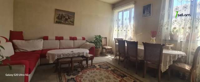 Մեկ հարկանի տուն 22-րդ փողոցում Առինջում, 120 քմ, 2 սանհանգույց, կապիտալ վերանորոգված