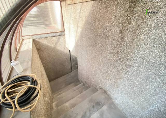 Երեք հարկանի քարե տուն Բատիկյան փողոցում Մալաթիա Սեբաստիայում, 370 քմ, 2 սանհանգույց