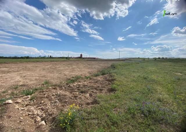 Գյուղատնտեսական հողատարածք Եղիշե Չարենցի փողոցում Ագարակում, 10,545 քմ