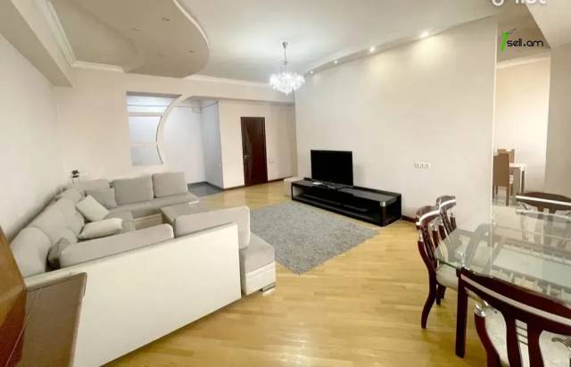 4 սենյականոց բնակարան նորակառույց շենքում Գյուլբենկյան փողոցում, 120 ք.մ., 2 սանհանգույց