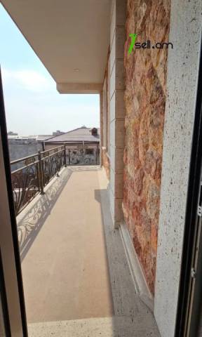 Երկու հարկանի քարե տուն Կուրղինյան փողոցում Մալաթիա Սեբաստիայում, 760 ք.մ., 3+ սանհանգույց