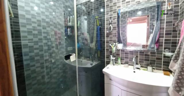 3 սենյականոց բնակարան, Ավան-Առինջ 1-ին միկրոշրջան, 60 քմ, 11/14 հարկ, եվրովերանորոգված