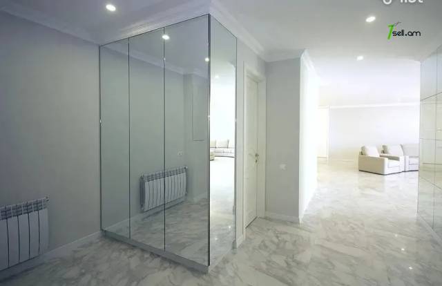 Ընդարձակ 4 սենյականոց բնակարան նորակառույց շենքում Վարդանանց փողոցում, 206 քմ, 20/23 հարկ