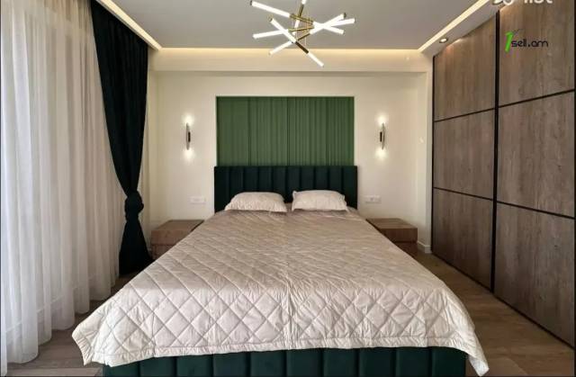 4 սենյականոց բնակարան նորակառույց շենքում Պարոնյան փողոցում, 132 ք.մ., 2 սանհանգույց