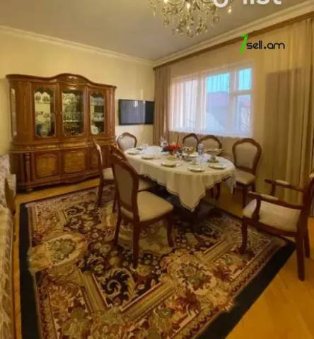 Մեկ հարկանի քարե տուն, Տիչինայի 3-րդ նրբանցք Աջափնյակում, 102 քմ, կապիտալ վերանորոգված