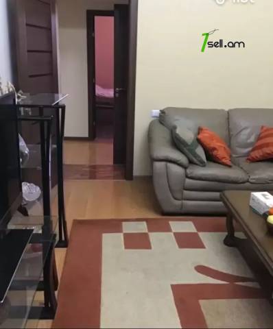 3 սենյականոց բնակարան Կոմիտասի պողոտայում, 70 ք.մ., բարձր առաստաղներ, եվրովերանորոգված, քարե շենք