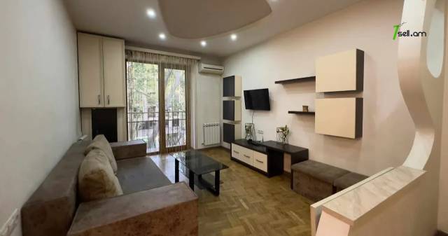 2 սենյականոց բնակարան Տիգրան Մեծի պողոտայում, 40 քմ, նախավերջին հարկ, կապիտալ վերանորոգված